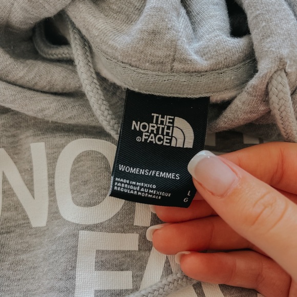 Women’s The North Face Grey Hoodie - Picture 5 of 5